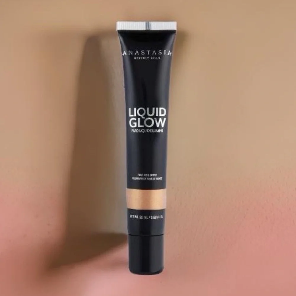 Anastasia Beverly Hills “Oyster” Liquid Highlighter .68 fl. oz. New in Box